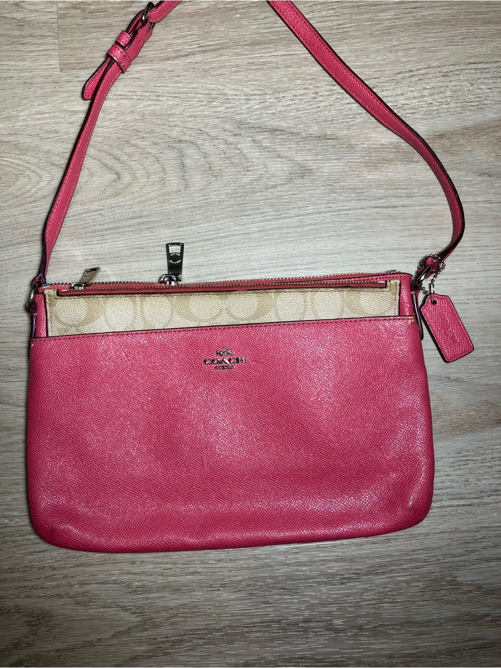 Coach East/West Pop-Up Messenger Crossbody Bag Pink Ruby & Signature Canvas